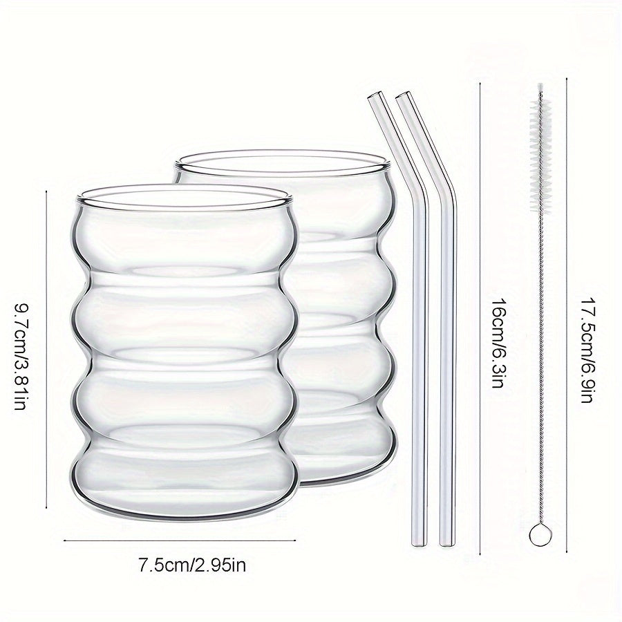 Wave-Shaped Glass Milkshake Cups with Straws